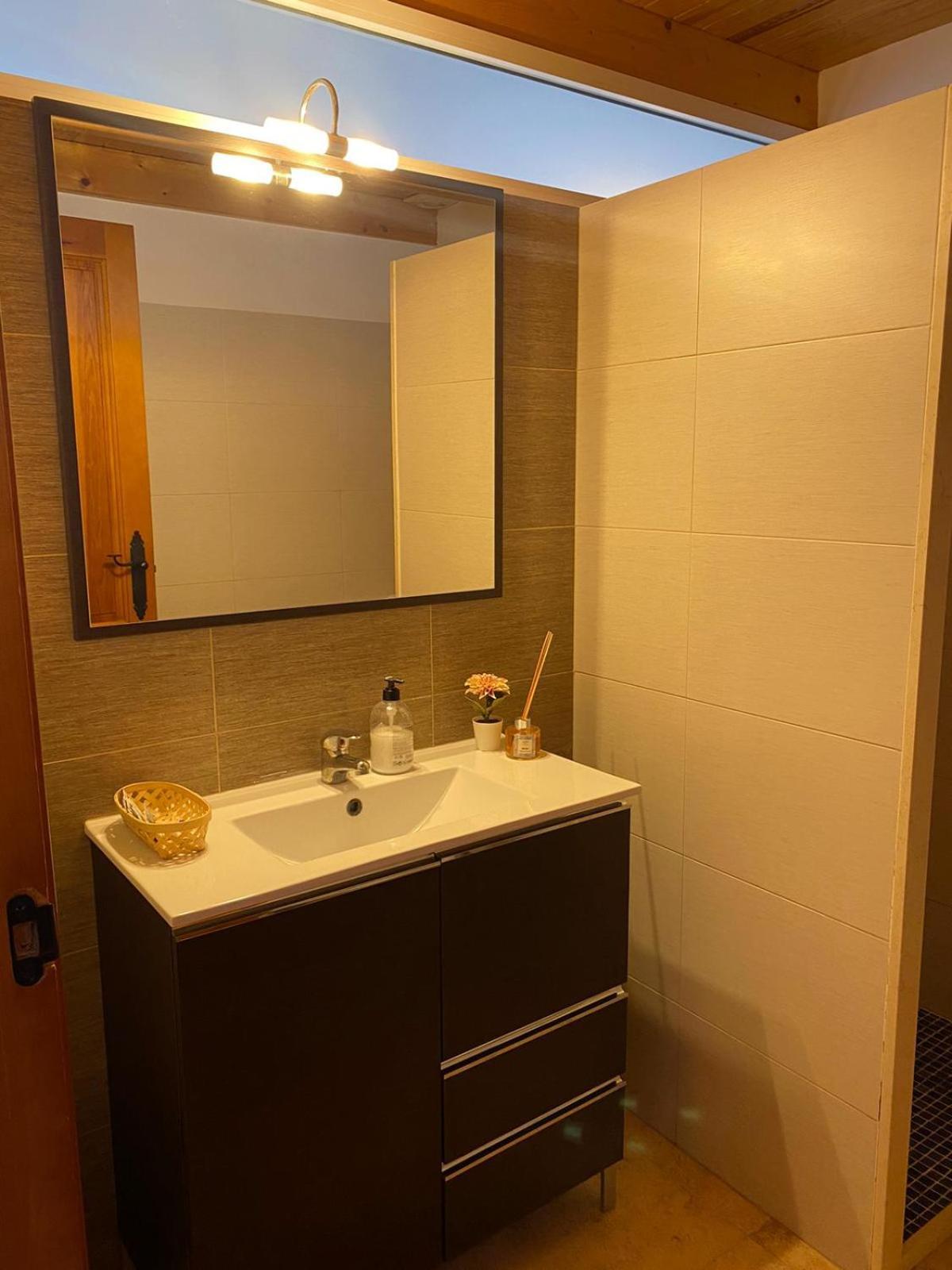 Hostal Espai Mediterrani Пуэбла-де-Вальбона Экстерьер фото